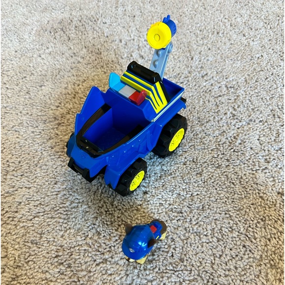 Paw patrol chase truck - Picture 2 of 2